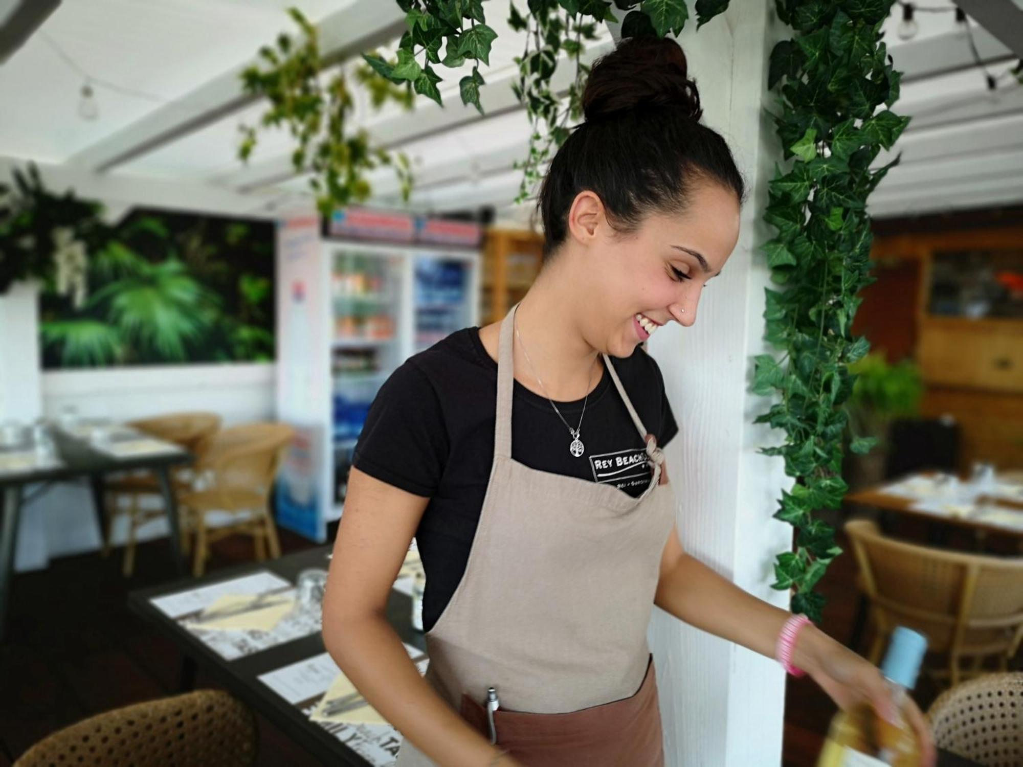 Rey Beach Club Monte Nai Bagian luar foto