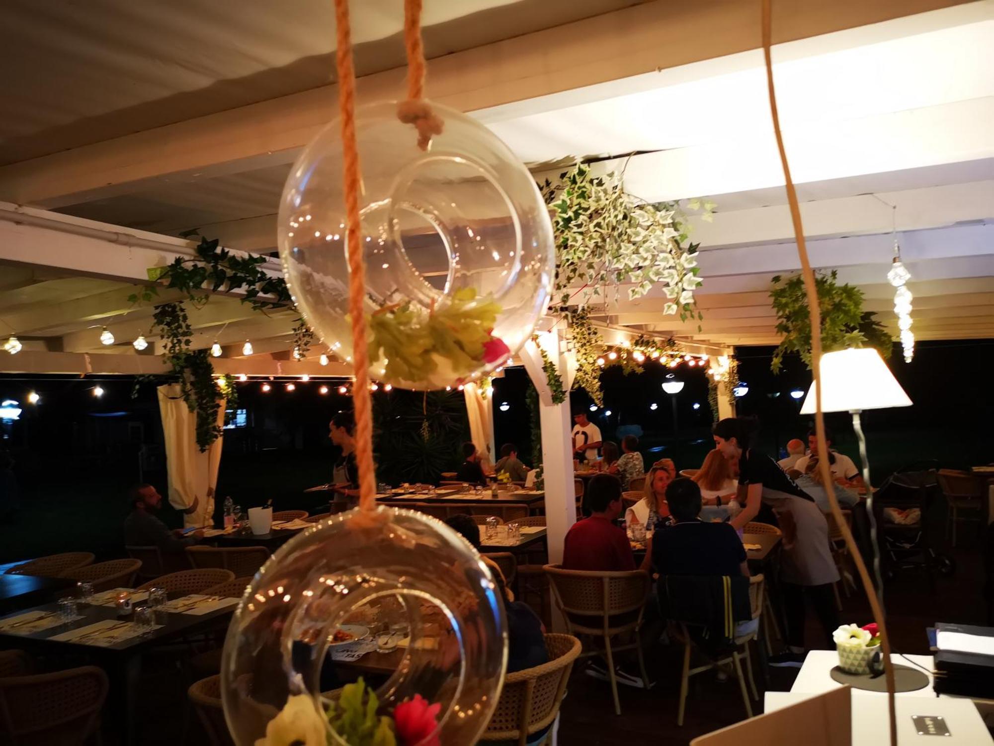 Rey Beach Club Monte Nai Bagian luar foto