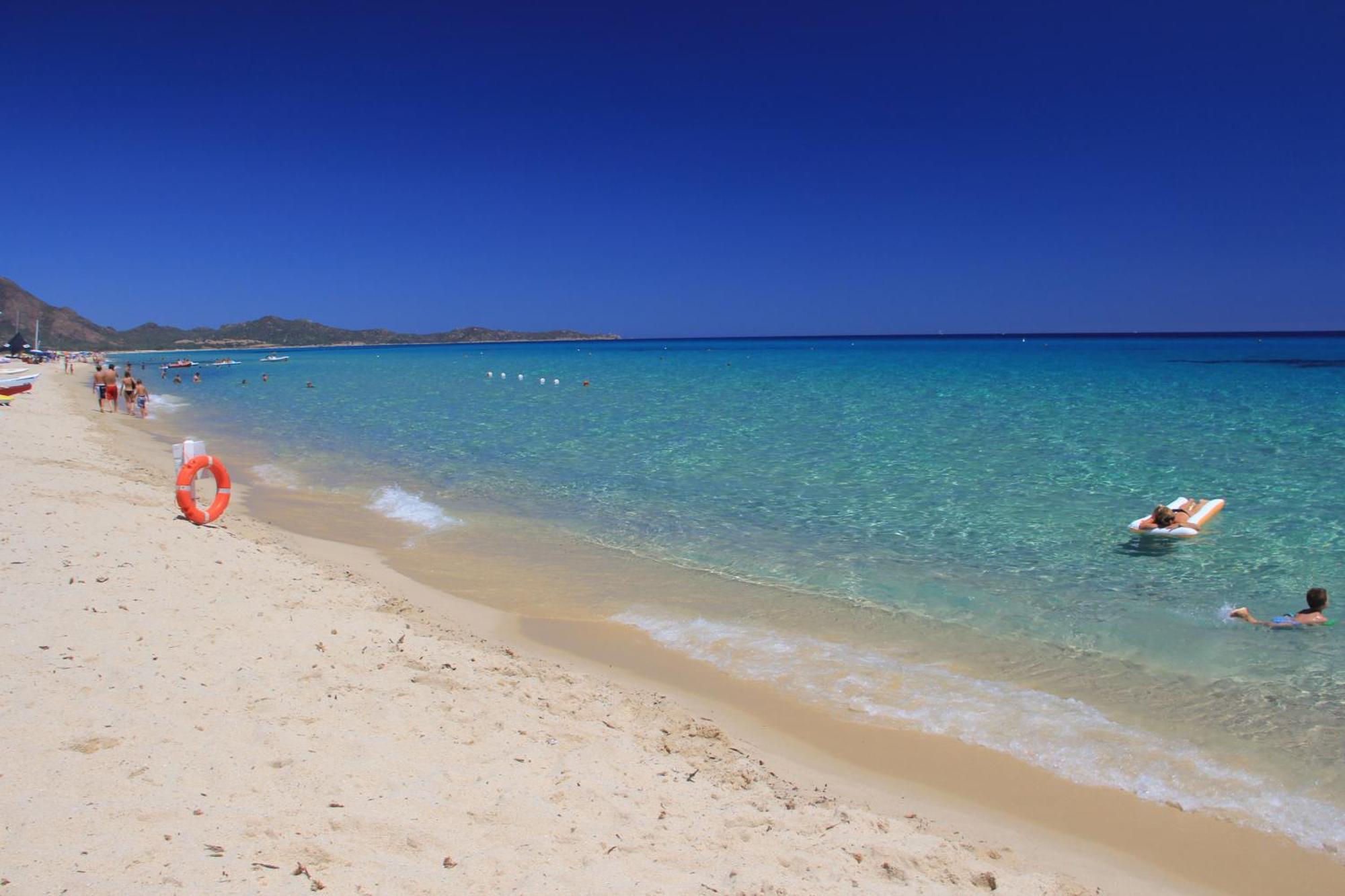 Rey Beach Club Monte Nai Bagian luar foto